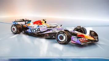 Racing Bulls presenta livery holográfico especial para Las Vegas