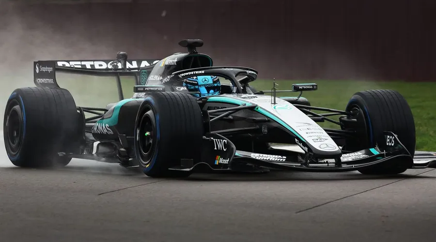 Mercedes completa el shakedown de su monoplaza 2026 en Silverstone